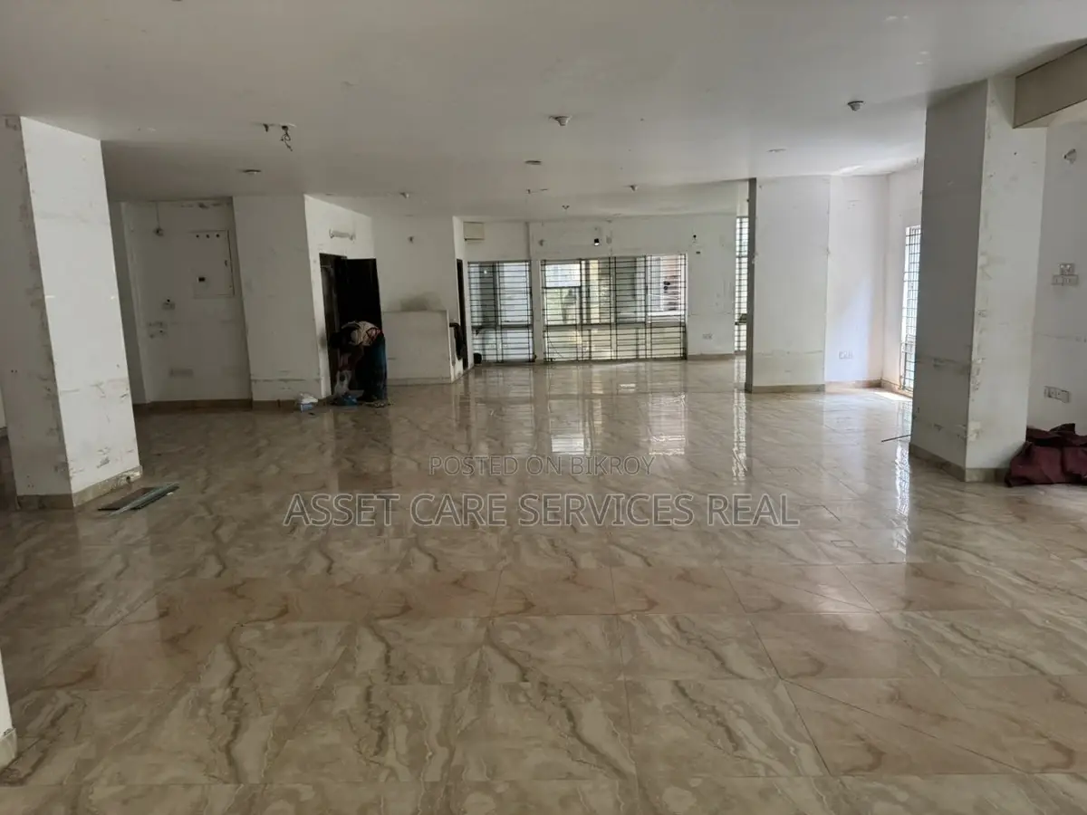 Excellent Open Office Space Rent in Gulshan circle-1 Near in Gulshan
