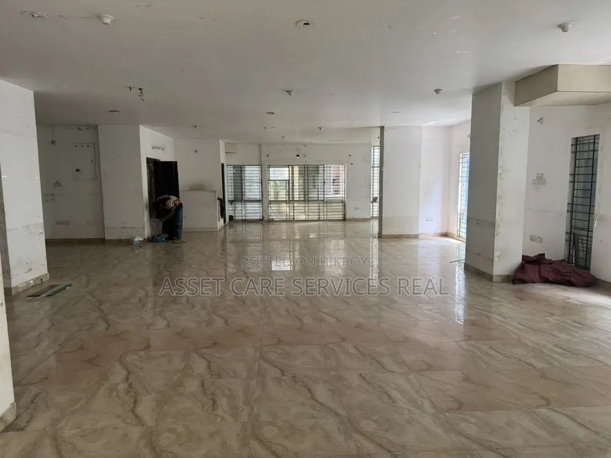 Excellent Open Office Space Rent in Gulshan circle-1 Near in Gulshan