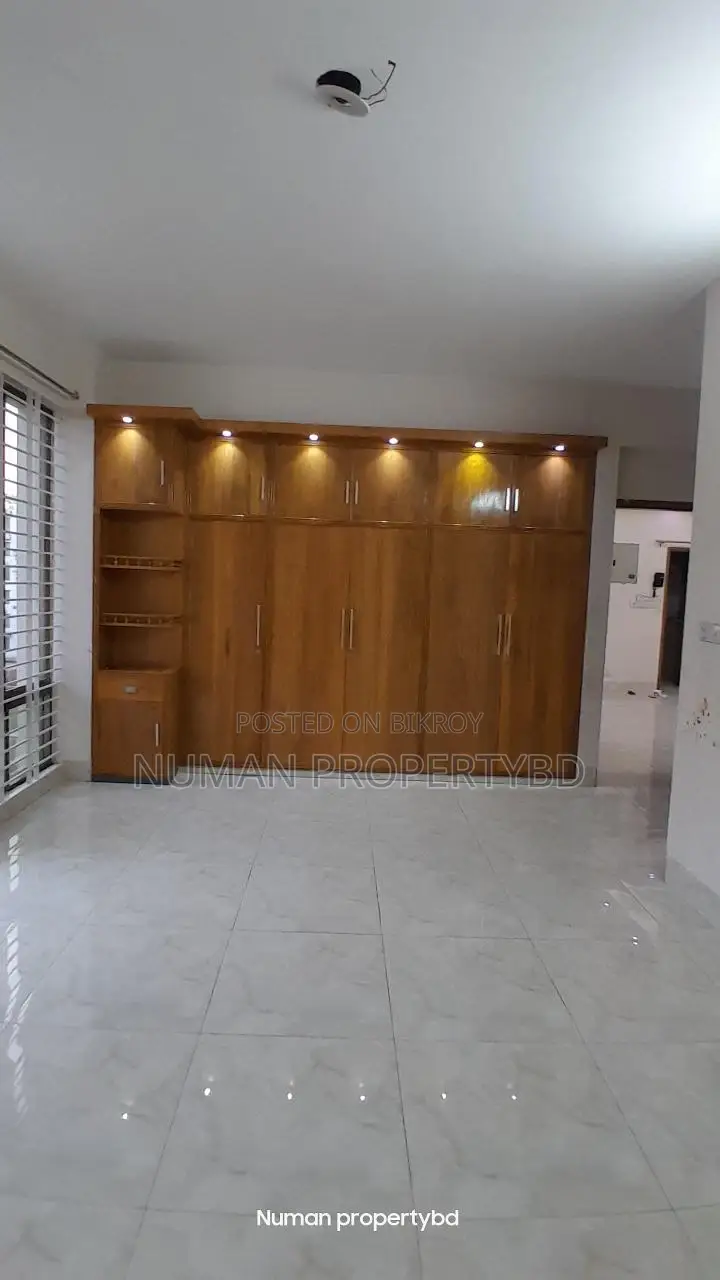 2100 sq ft 3-bedroom Full Interior Design New Luxury Semi Furnished Flat Rent in Basundhara