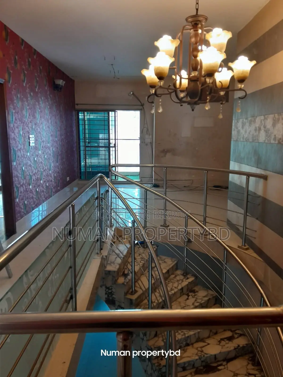 South-facing 3600sq Duplex 4-bedroom Luxurious semi-furnished flat for rent in Basundhara