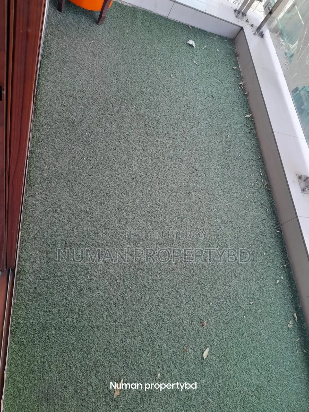 South-facing 3600sq Duplex 4-bedroom Luxurious semi-furnished flat for rent in Basundhara