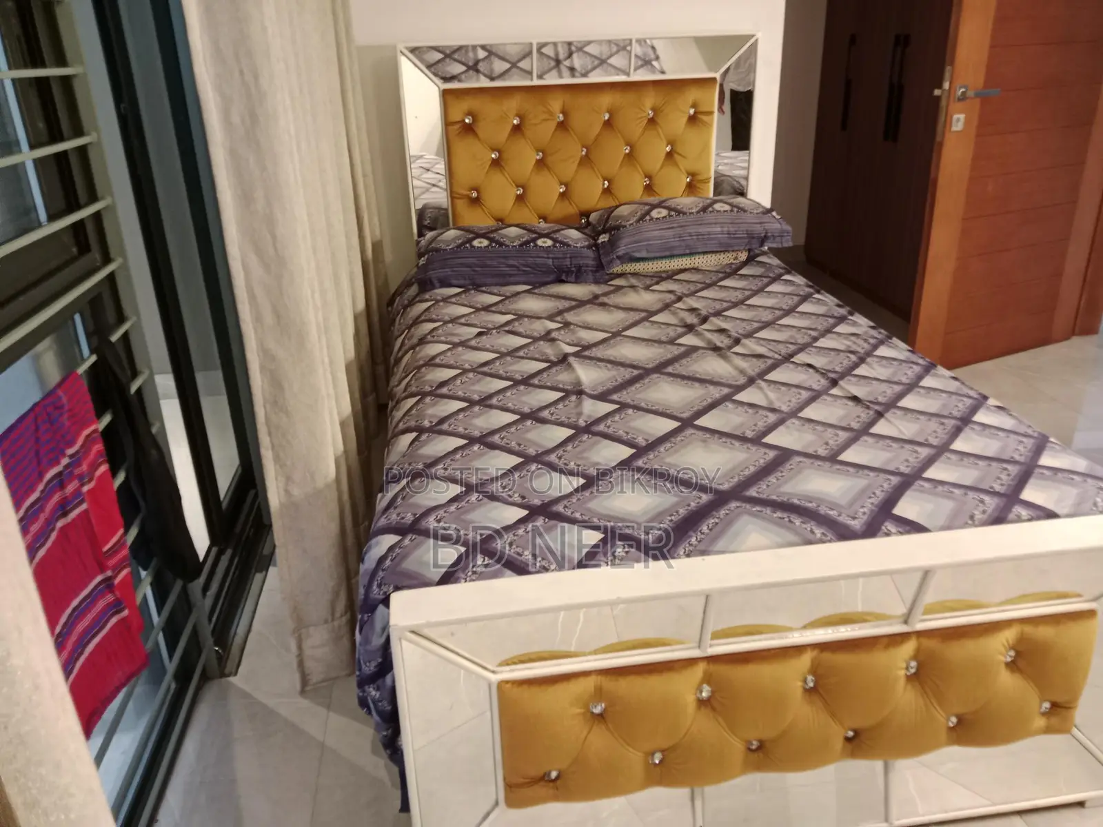 Gorgeous looking fully furnish 4 Bed room apt rent in banani in Banani