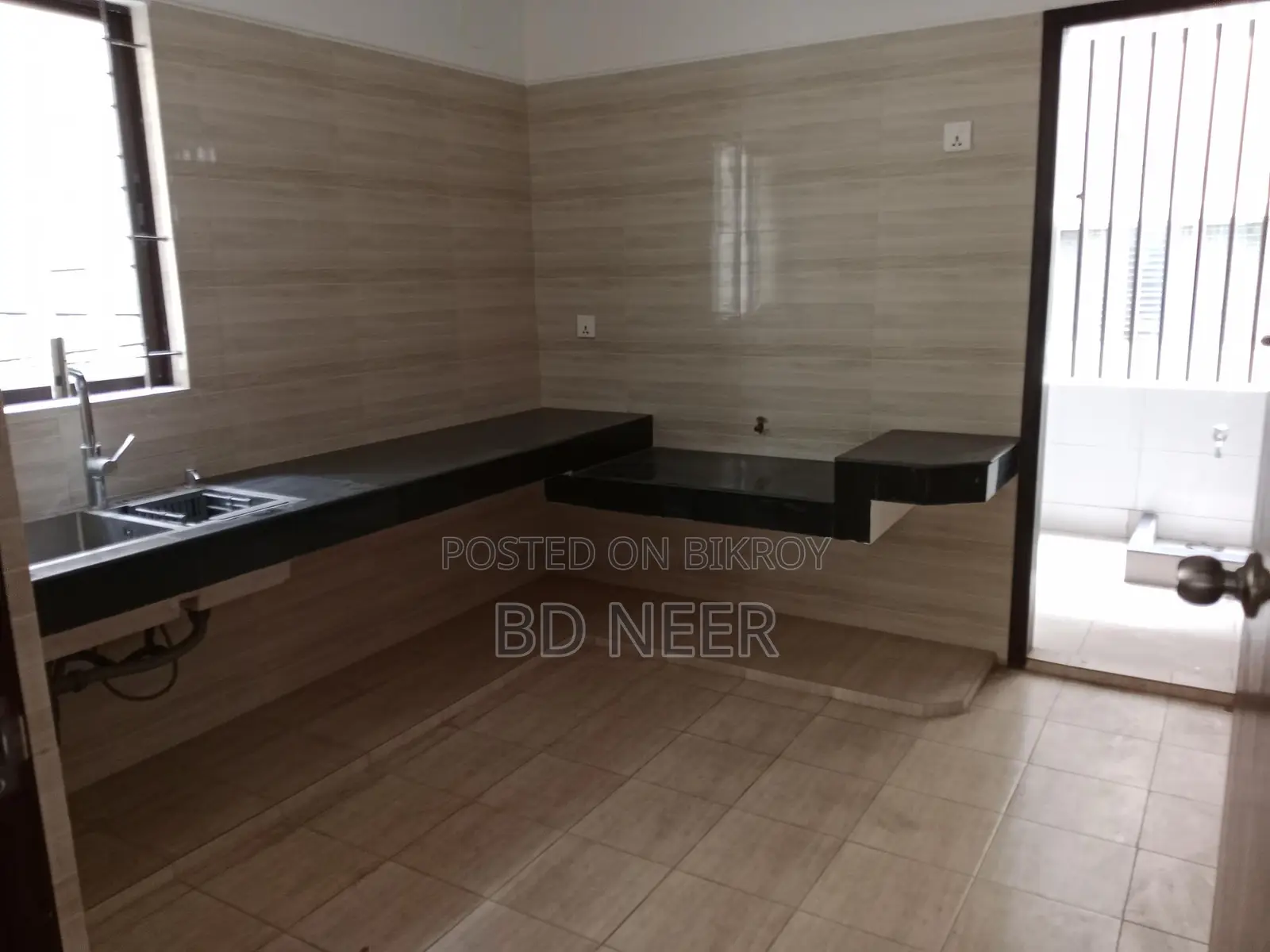 Brand new 4 Bed room apt rent in banani South in Banani