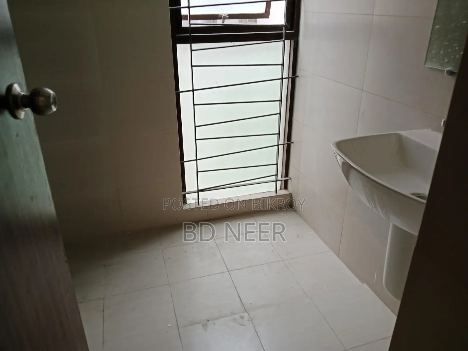 Brand new 4 Bed room apt rent in banani South in Banani
