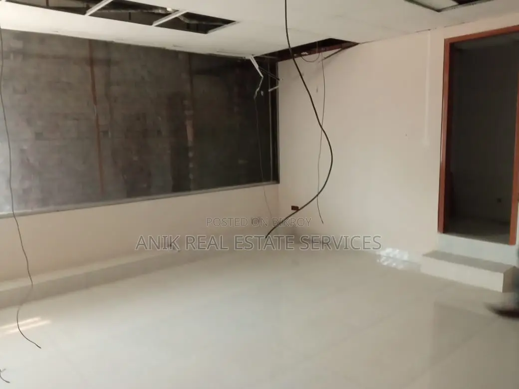 3500 Sft Office Space Available At Gulshan 2 in Gulshan
