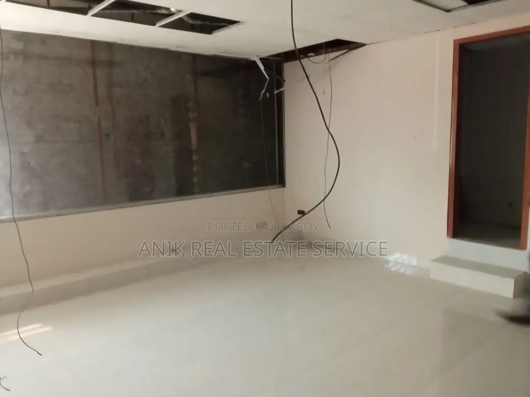 3500 Sft Office Space Available At Gulshan 2 in Gulshan