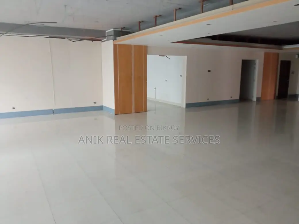 3500 Sft Office Space Available At Gulshan 2 in Gulshan