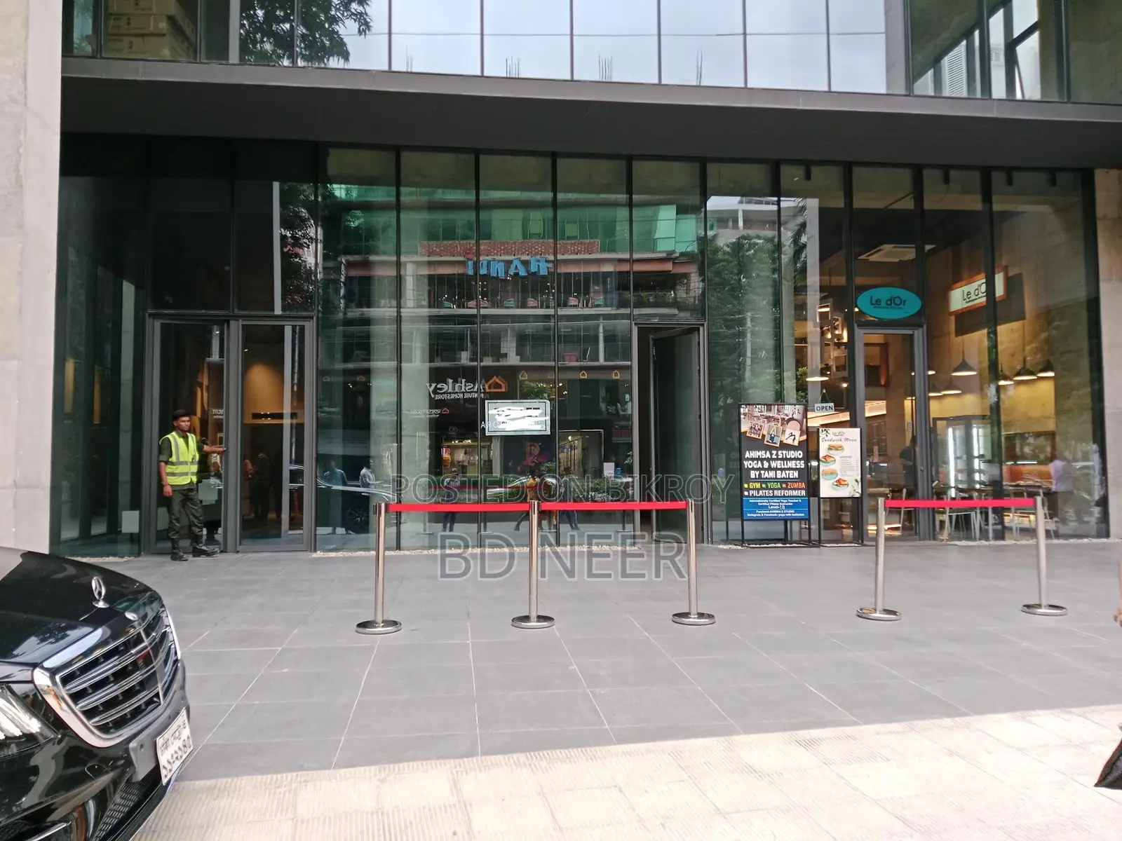 Ground floor 1100 sft rent in Gulshan Avenue in Gulshan