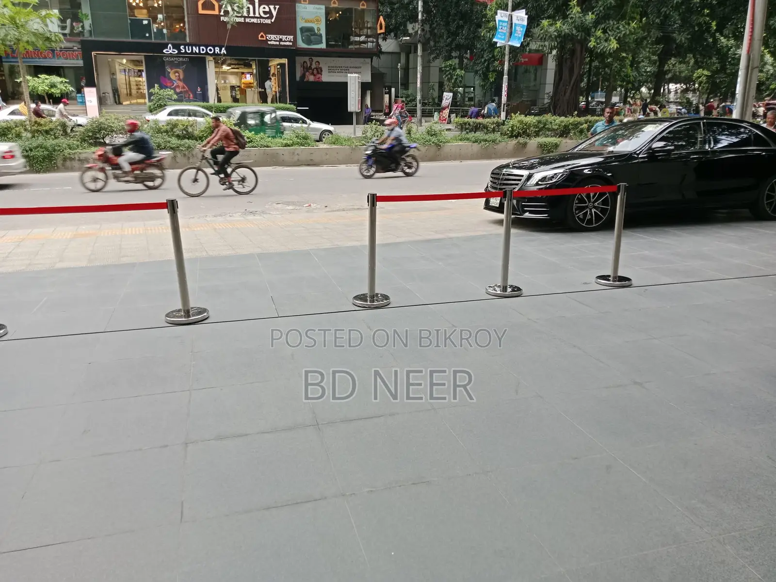 Ground floor 1100 sft rent in Gulshan Avenue in Gulshan