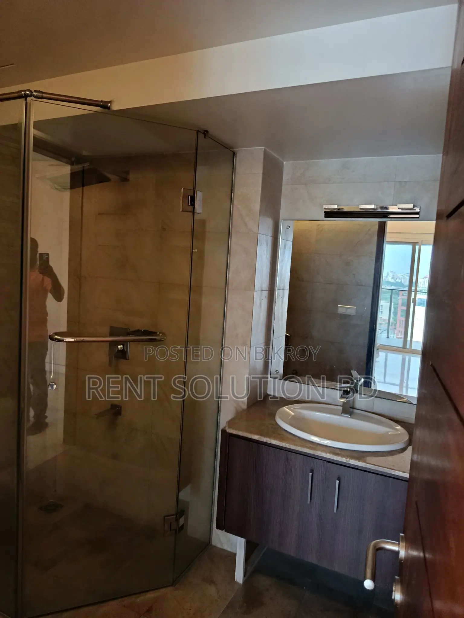 Very Exclusive & Cozy Apartment For Rent Gulshan -2 in Gulshan