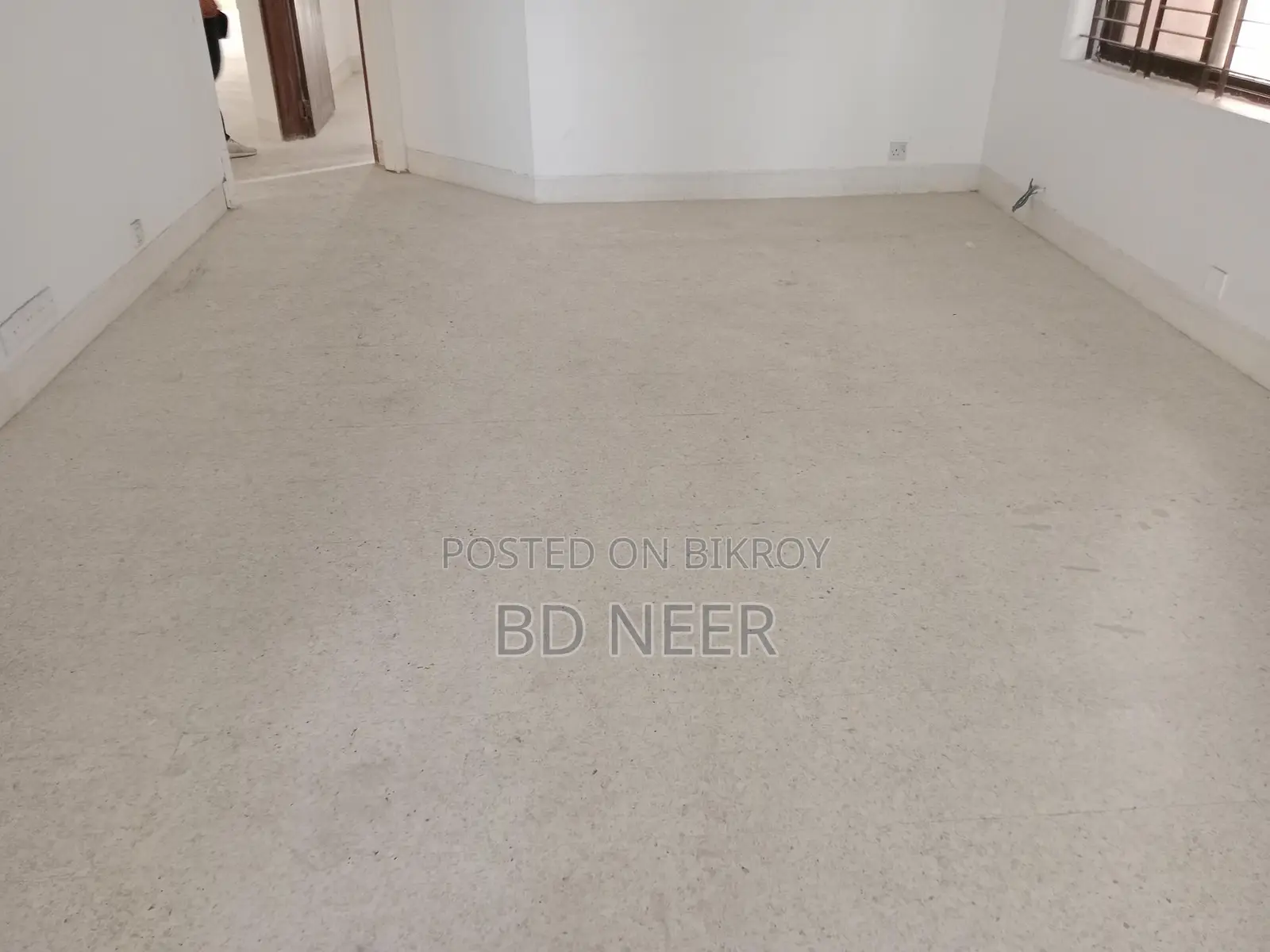 Commercial 2500 sft office space available in Gulshan Avenue in Gulshan