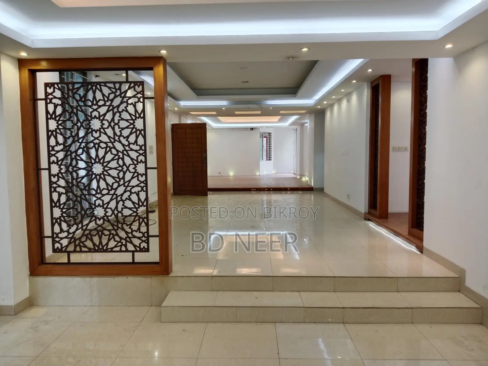 Pretty looking 4200 sft 4 Bedroom apartment available in Gulshan 2 north side in Gulshan