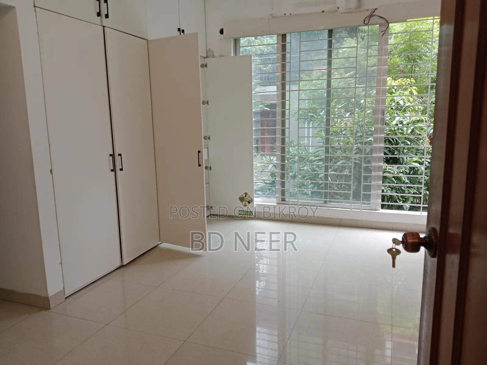 Pretty looking 4200 sft 4 Bedroom apartment available in Gulshan 2 north side in Gulshan