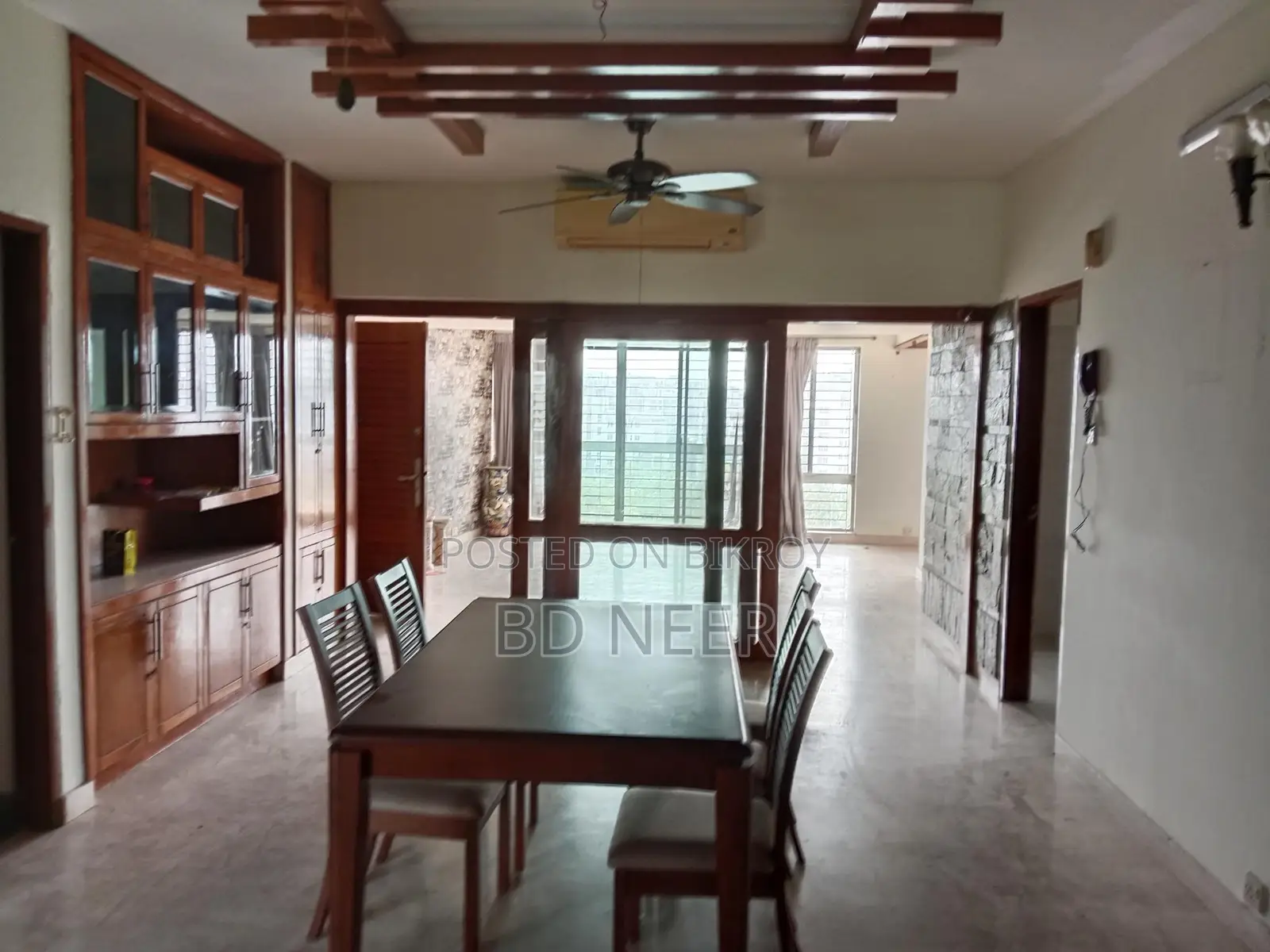 nice semi furnish 3 Bed room apt rent in banani North in Banani