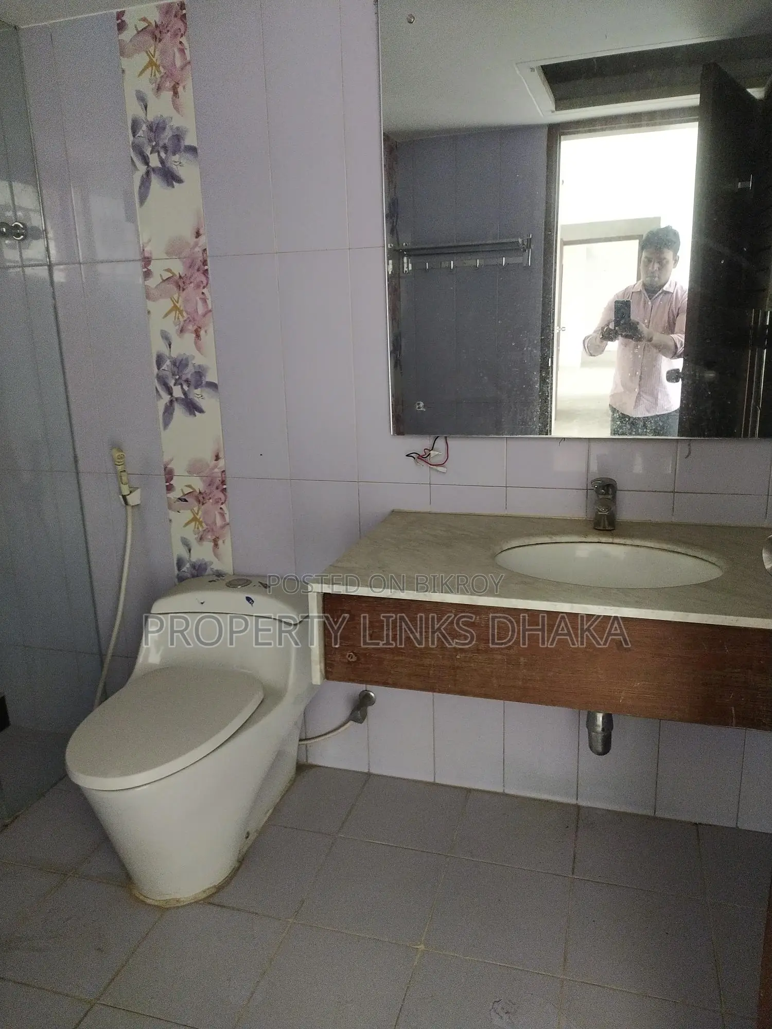 Unfurnished or Rent in Gulshan in Gulshan