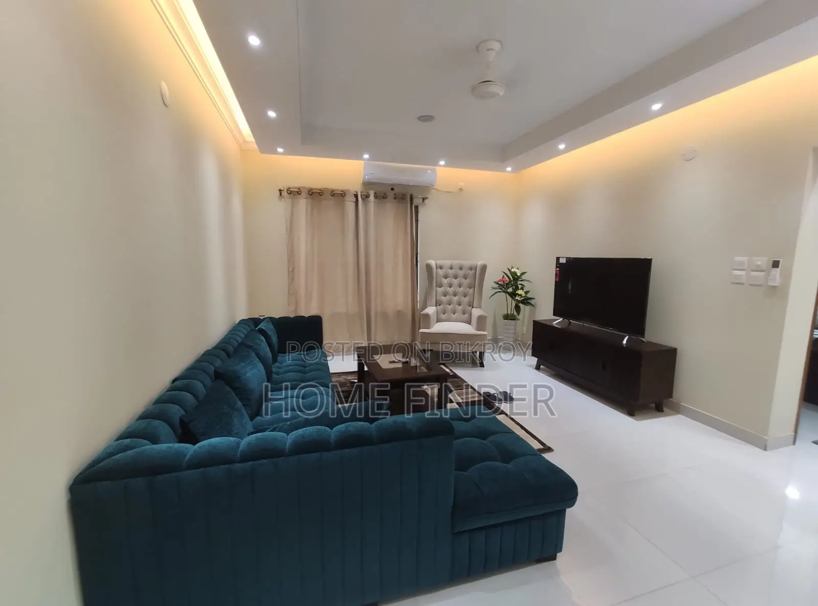 2500 Sqft FULLY FURNISHED APARTMENT FOR RENT IN GULSHAN 2 in Gulshan