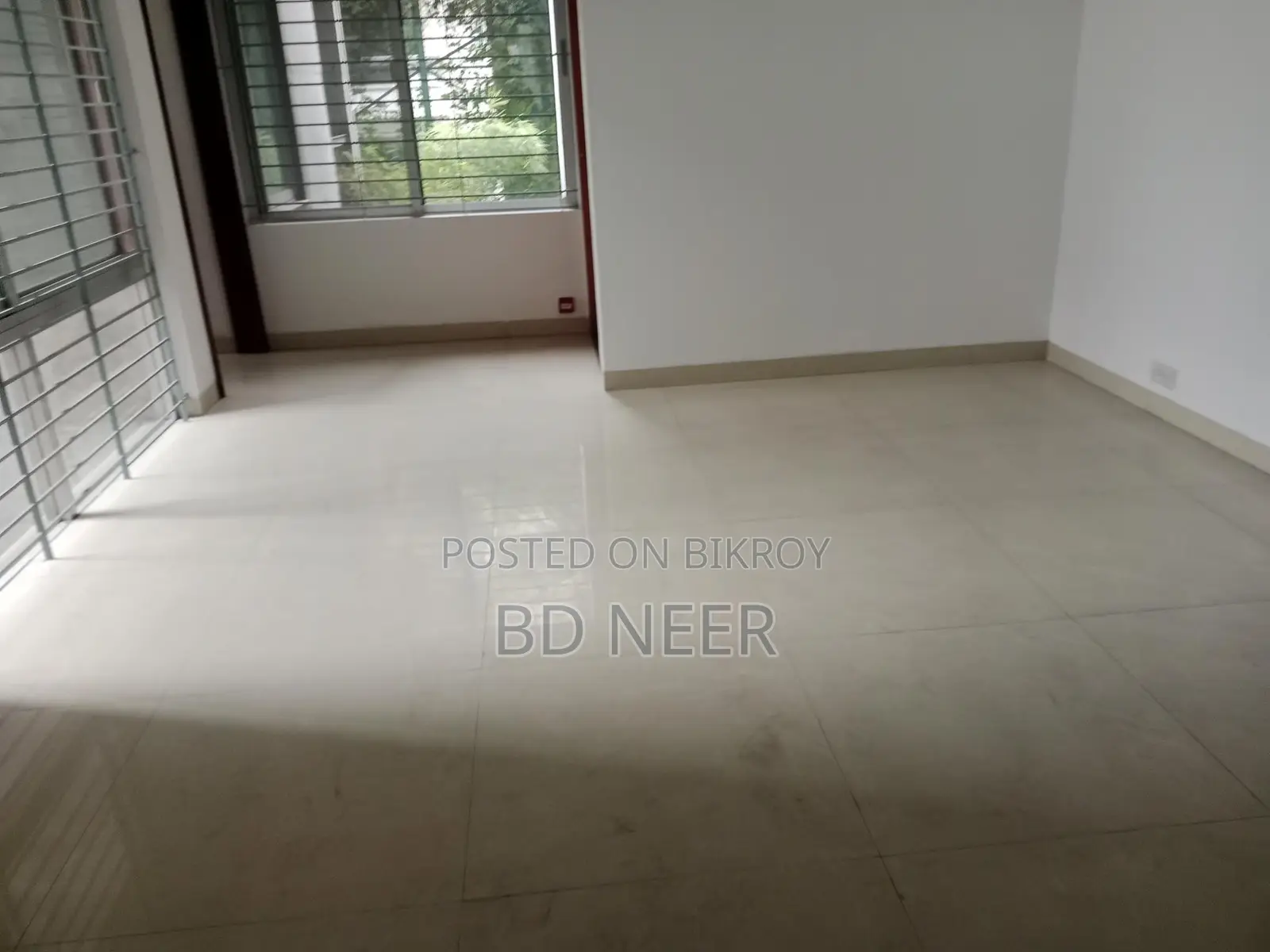 Looking so nice 2200 sft 3 Bed room apt rent in Gulshan in Gulshan
