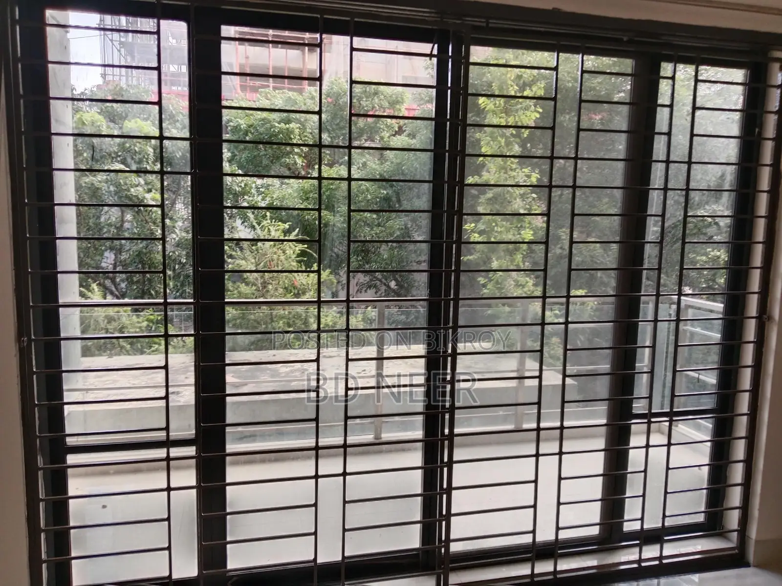 Gym& pool 4500 sft 4 Bed room apt rent in Gulshan in Gulshan
