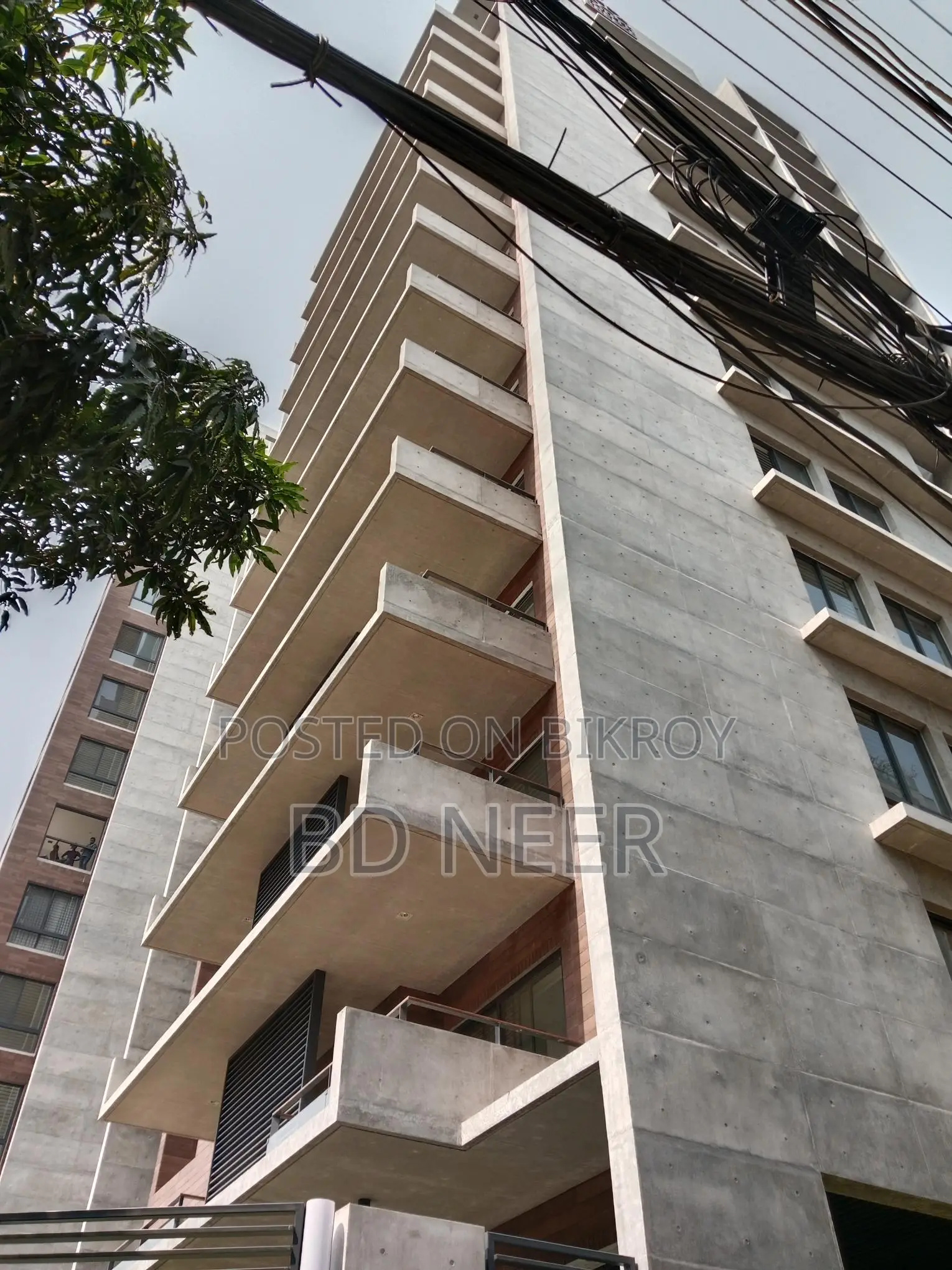 mordent facilities gym&pool 4 Bed room apt rent in Gulshan 2 in Gulshan