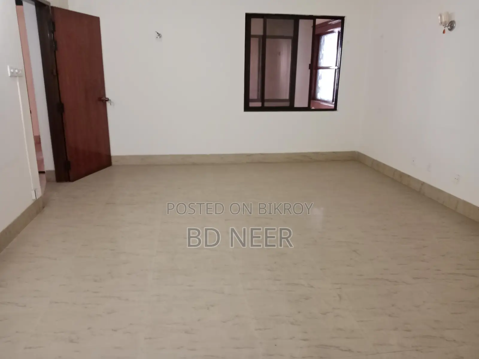Nice looking 2500 sft 3 Bed room apt available in Gulshan in Gulshan
