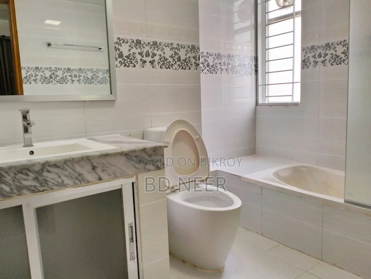 exclusive Gym & pool fully furnish apt available in Gulshan 2 in Gulshan