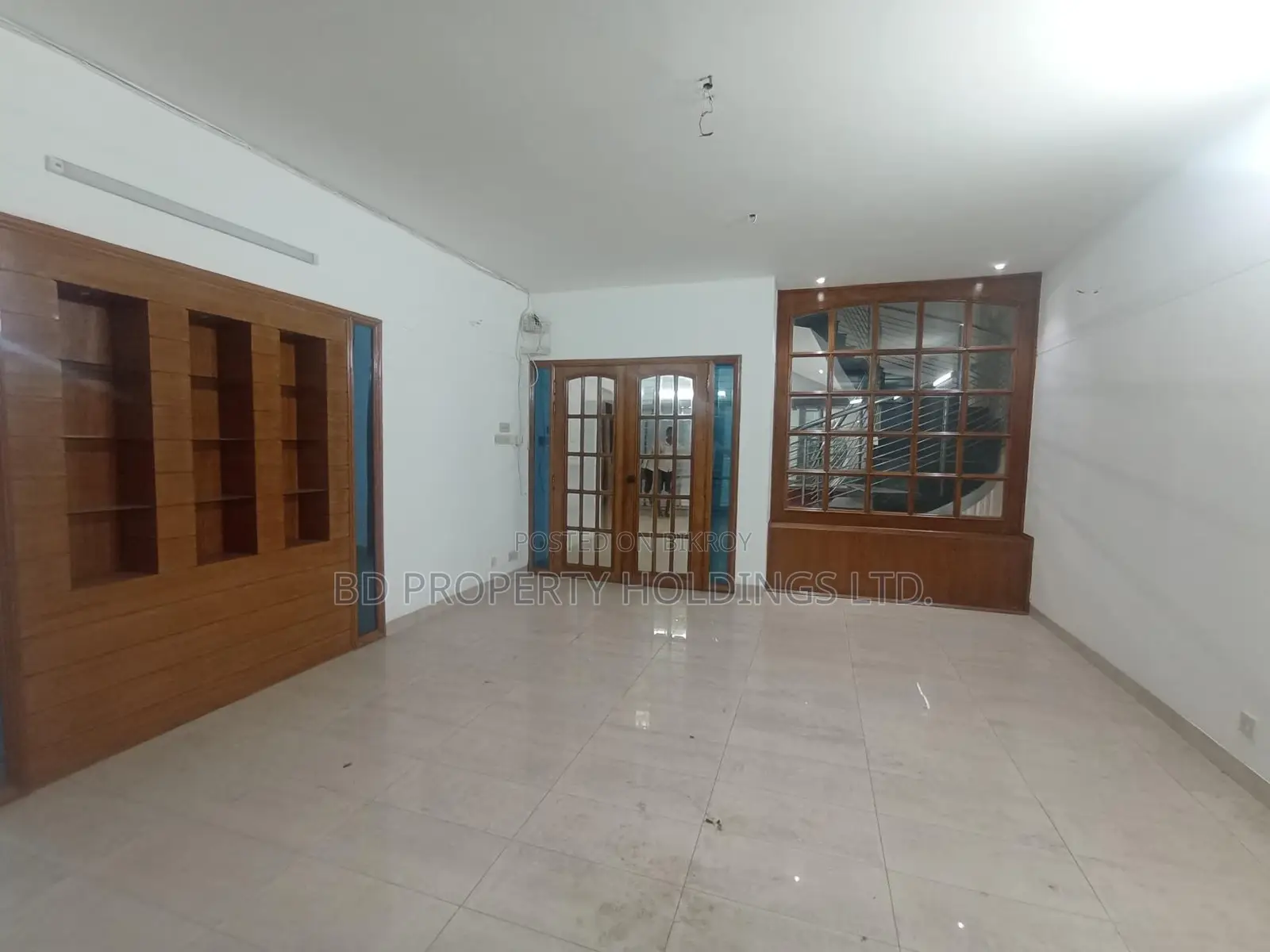 20-Bedroom House for Rent in Bashundhara in Basundhara