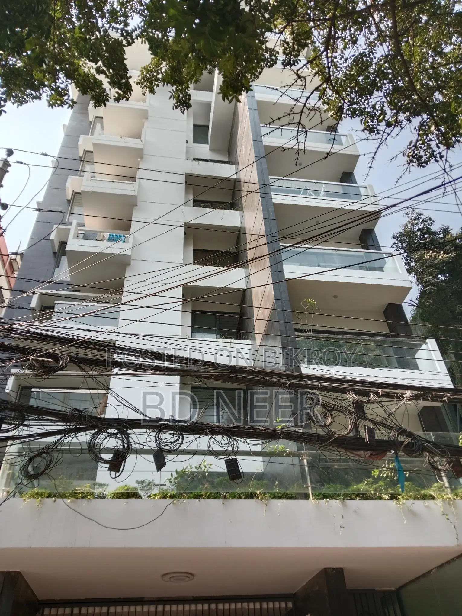 Brand New 1650 Sft Office Space Available In Banani North in Banani