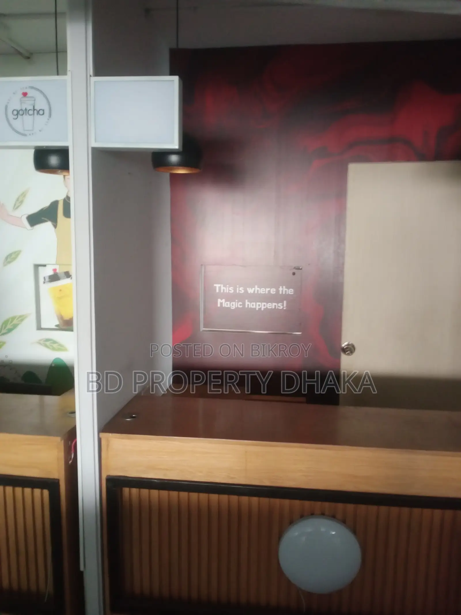 2800 sq ft Commercial Space with Decorations Available in Banani