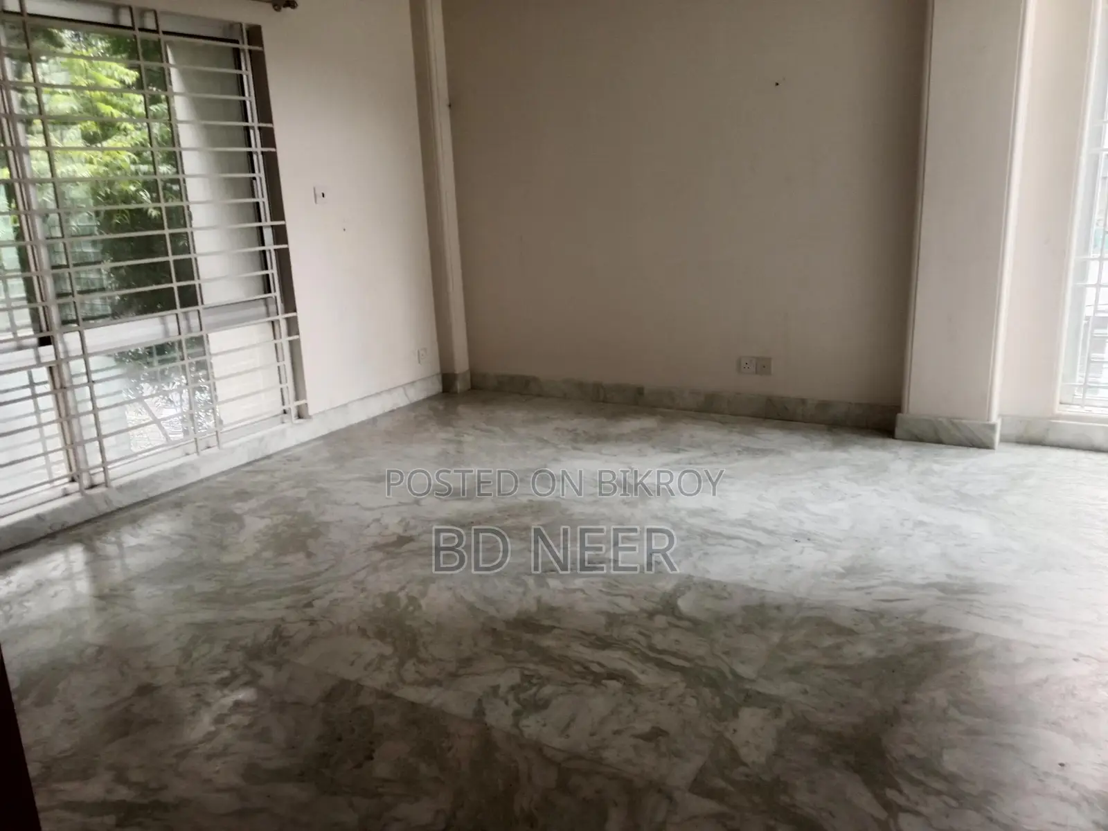 Very well semi furnish 3 Bed room apt rent in Gulshan in Gulshan