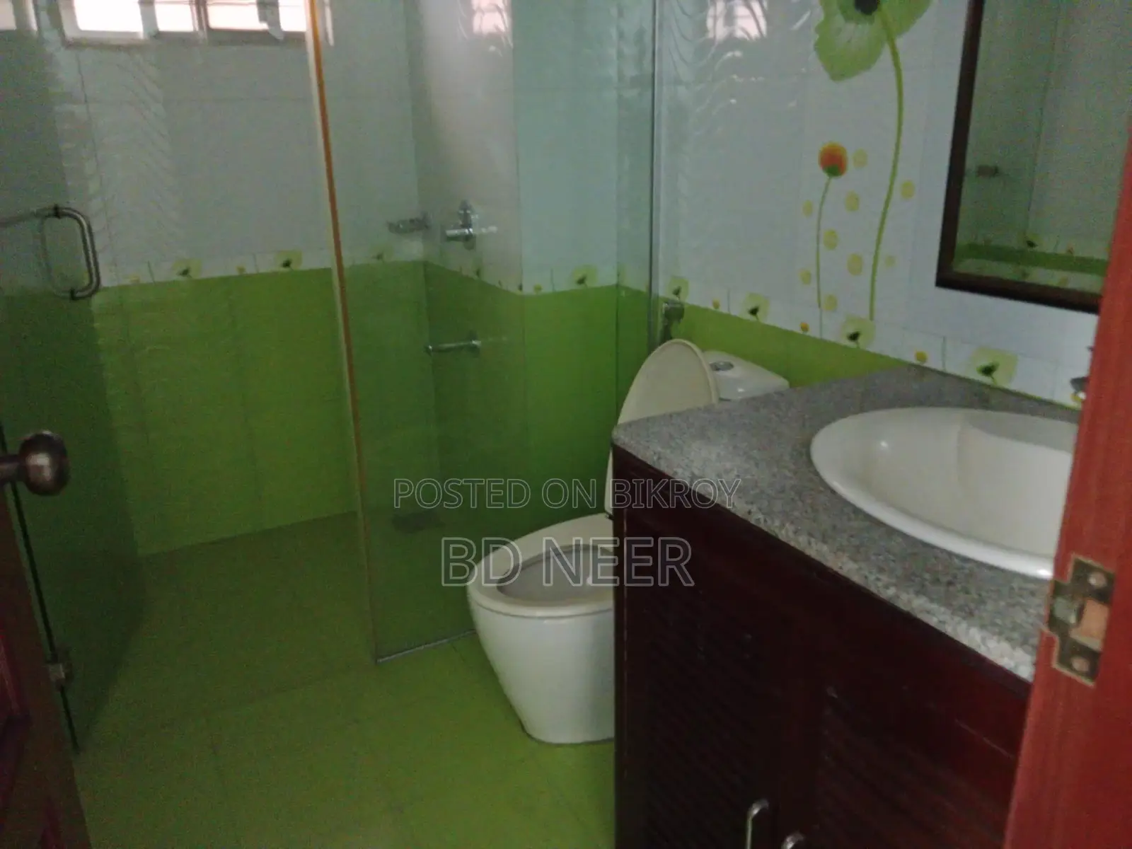 very good looking fully furnish 4 Bed room apt available in Gulshan 2 in Gulshan