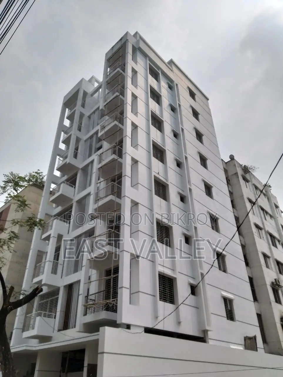 Almost Ready 1500 sqft flat for sale in Bashundhara R/A, Dhaka-1229 in Basundhara