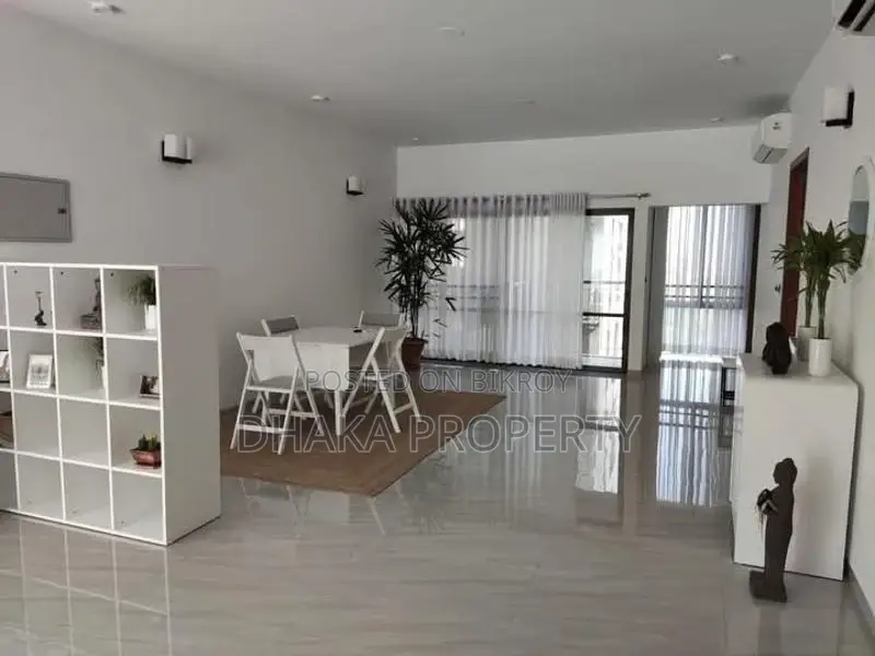 Luxurious Full-Furnished Apartment Rent in Gulshan in Gulshan