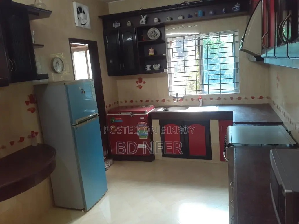 Full Furnish 3 Bed Room Apt Rent in Gulshan 1 in Gulshan