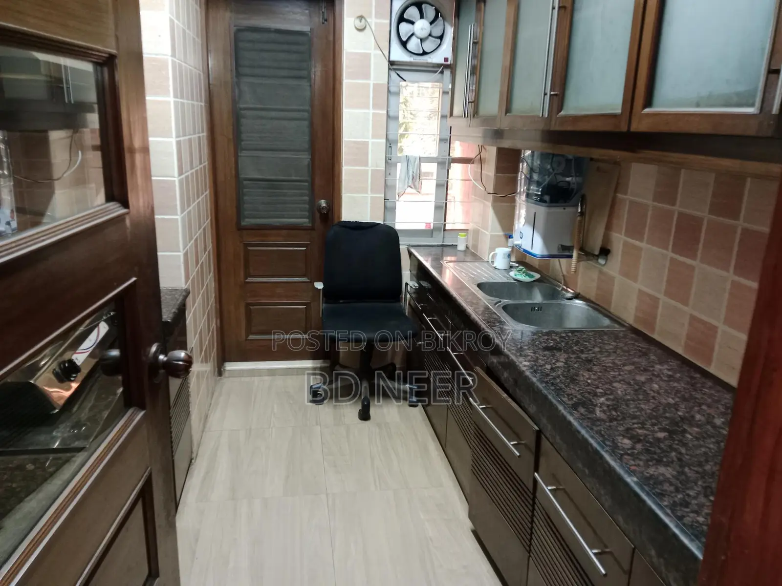 Exclusive semi furnished 3 Bedroom apartment rent in Gulshan 2 in Gulshan