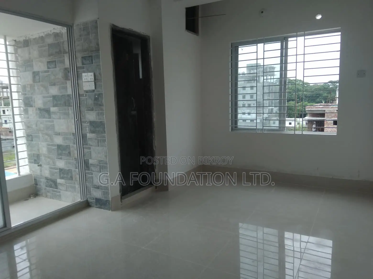 Ready-to-Move Flat for Sale at a Special Offer in Mirpur