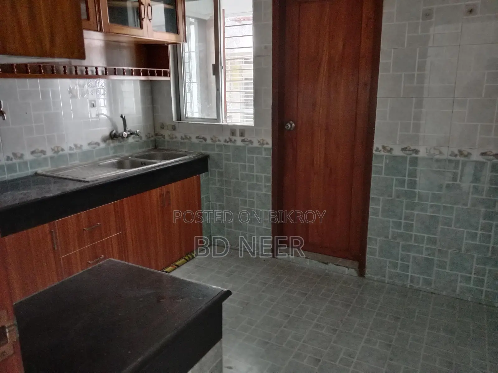 good looking 3 Bed room 2700 sft apt available in Gulshan 2 in Gulshan