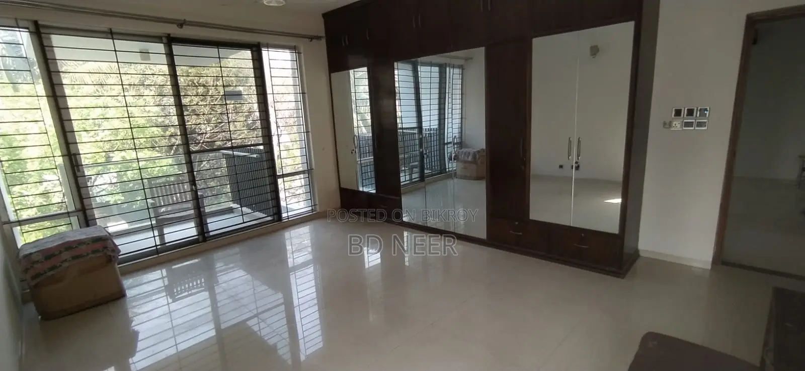 beautiful looking 4 Bed room apt rent in Gulshan in Gulshan