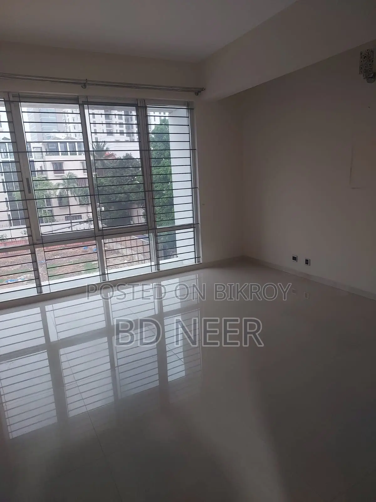 beautiful looking 4 Bed room apt rent in Gulshan in Gulshan