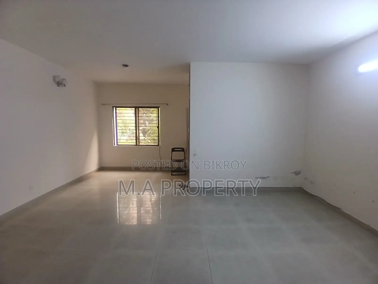 Rent Apartment 2350 sqft 3-Bedroom Gulshan-2 in Gulshan