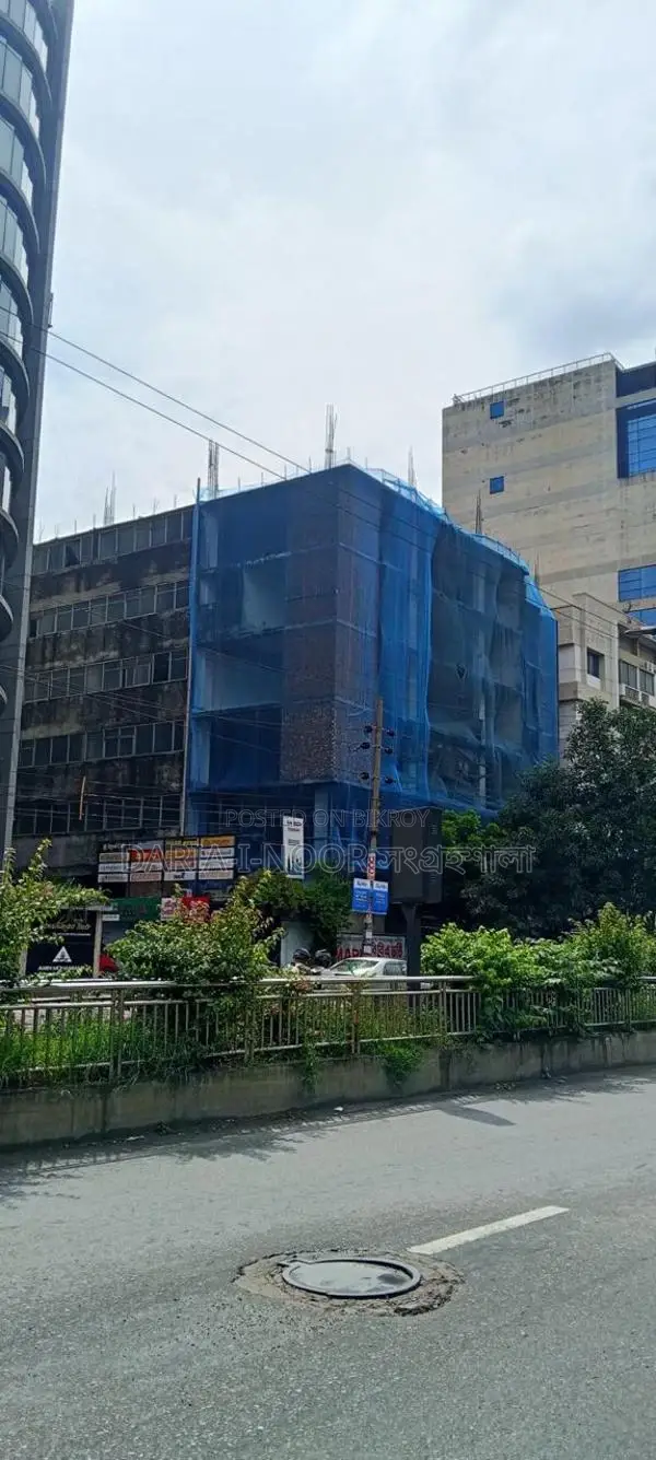 Commercial Property on 9.5 Katha near Dhanmondi 27, Satmasjid Road in Dhanmondi