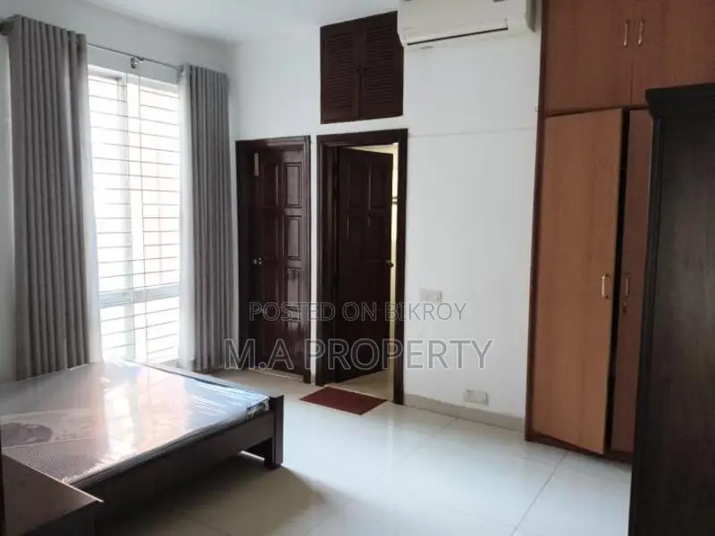 Full Furnish 3-Bedroom 2200sqft Gulshan North in Gulshan