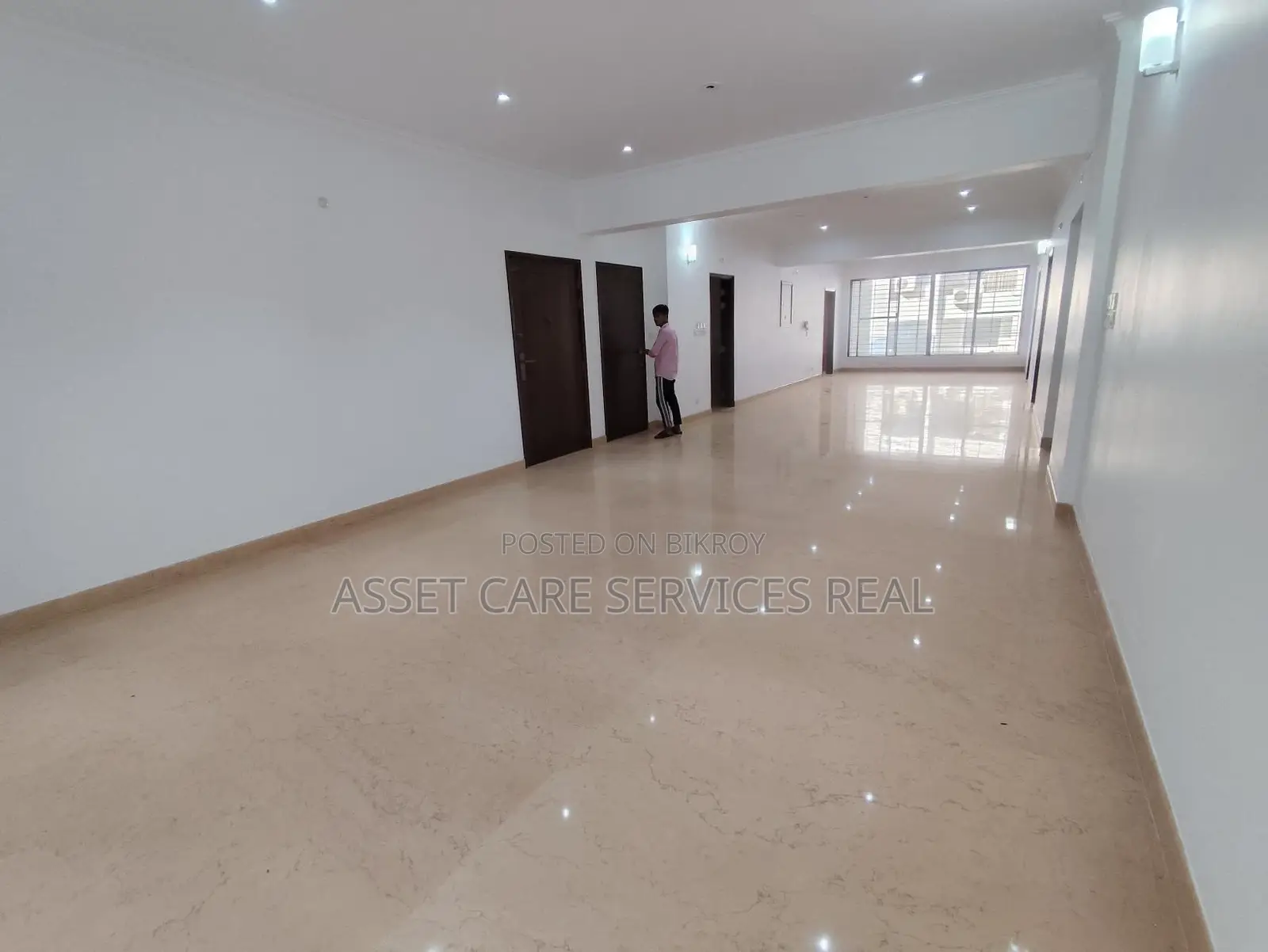 North Gulshan Brand New 4-Bedroom Apartment with Gym & Pool Facilities for Rent in Gulshan