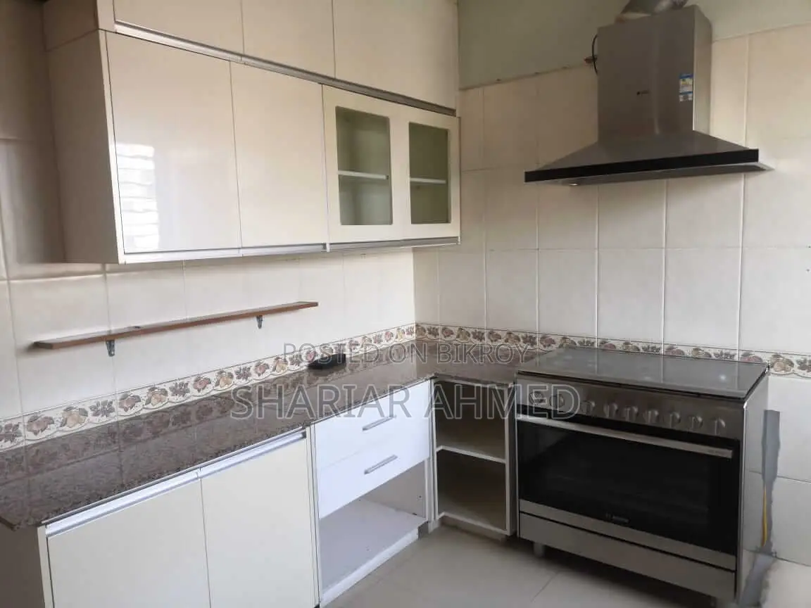 Lake Views With Quality Finishing A 4190 Sqft Apt For Rent In Gulshan in Gulshan