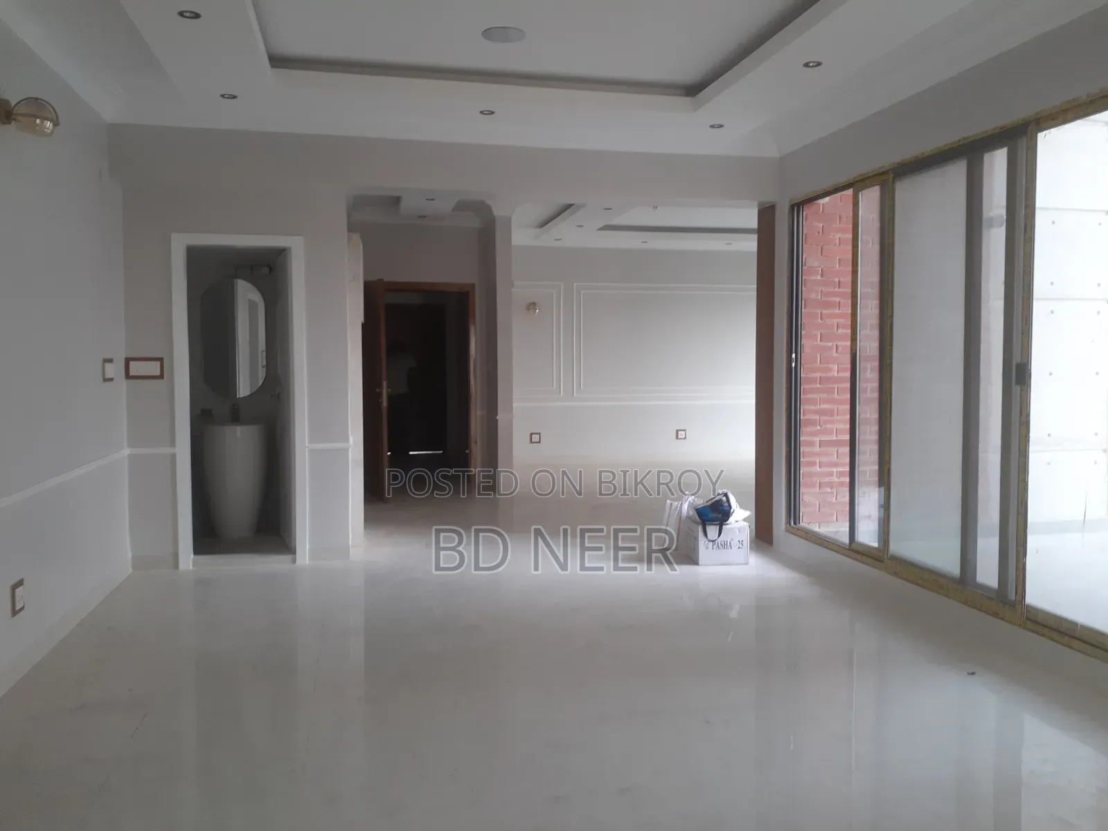 Commercial 1600 Square Feet Office Space Rent in Gulshan-1 in Gulshan