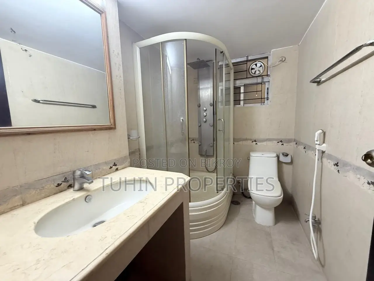 4-Bedroom Apartment in Banani for Sale in Banani