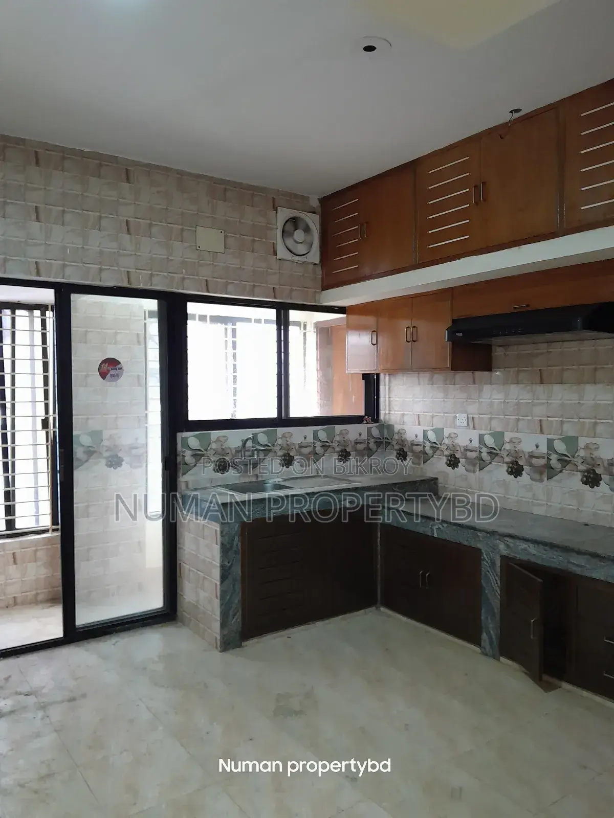 4-bedroom Apartment in Bashundhara for Rent in Basundhara