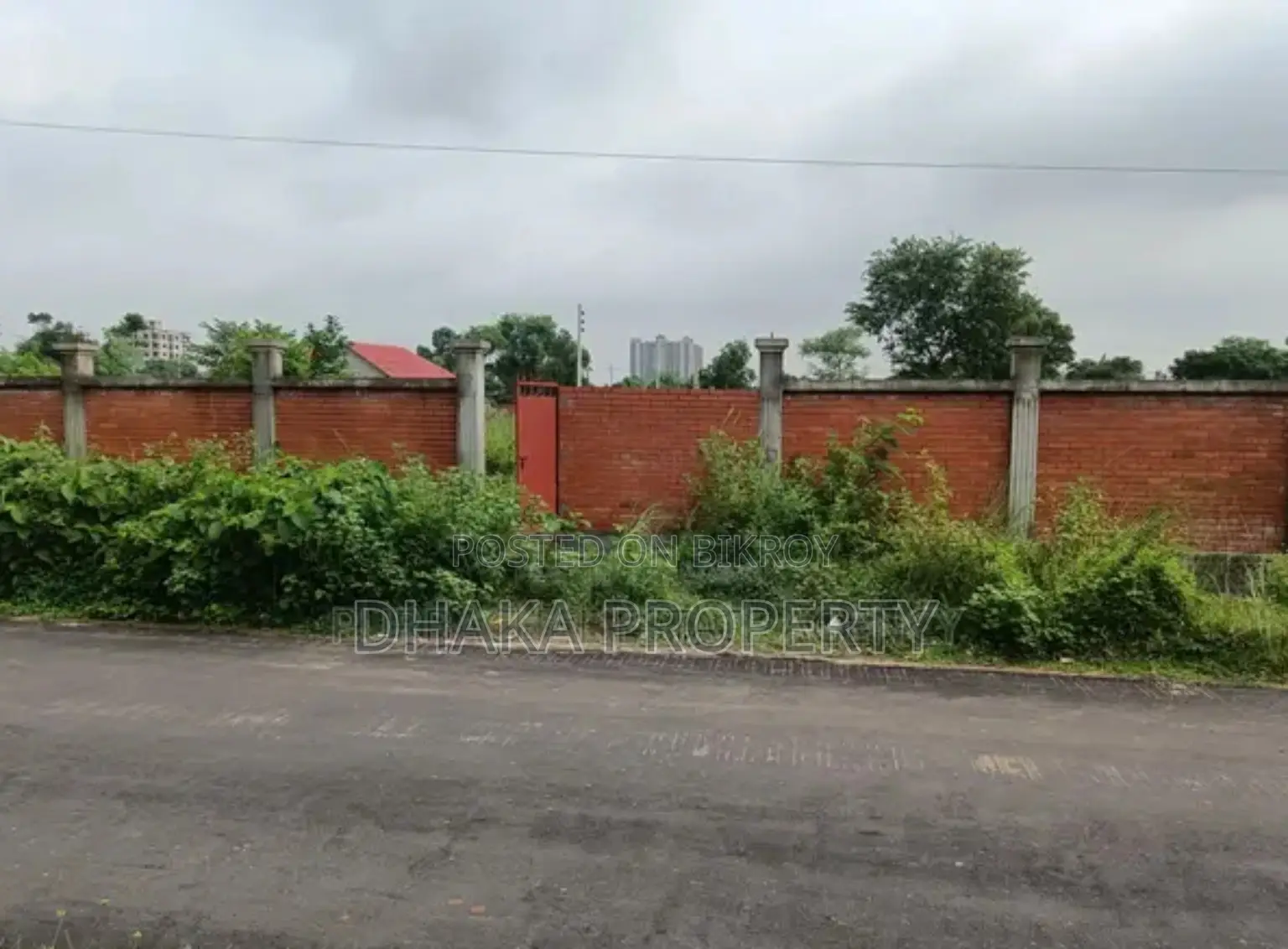 100ft Rd 5 Katha South at Sector-10. in Purbachal