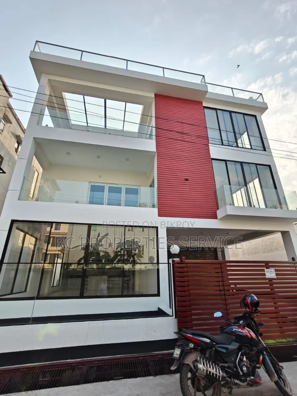 4200sft Nice Office Building Rent in Nikunjo-1 in Khilkhet