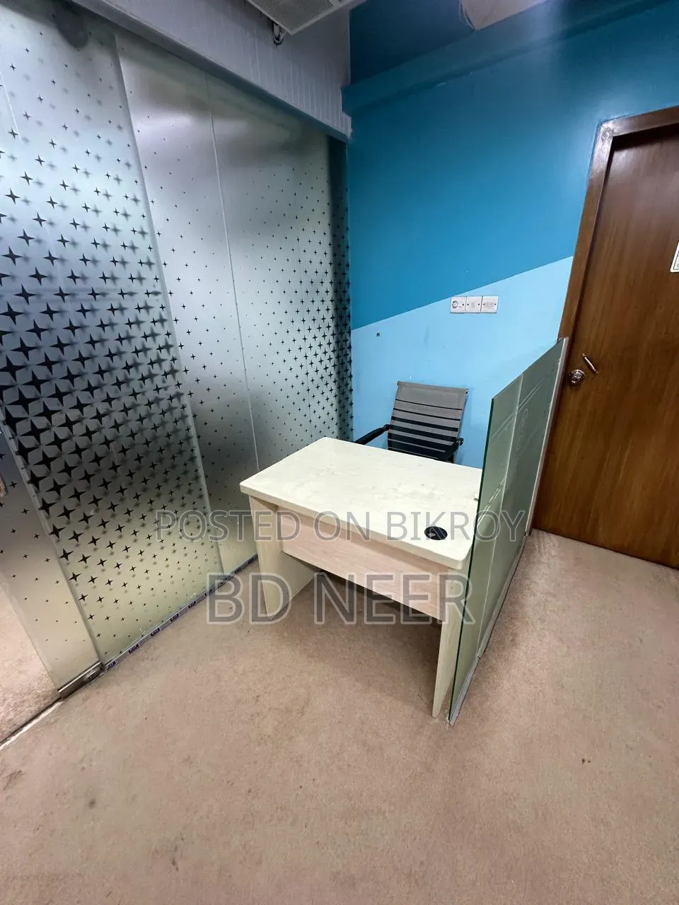 Commercial Fully Furnish 2200 SFT Office Space Rent in Gulshan in Gulshan