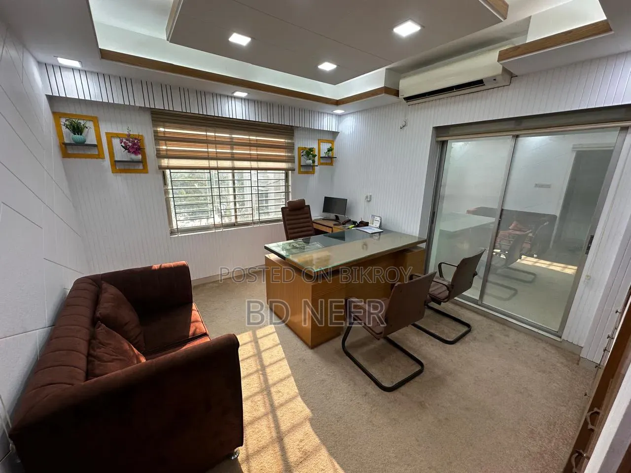 Commercial Fully Furnish 2200 SFT Office Space Rent in Gulshan in Gulshan